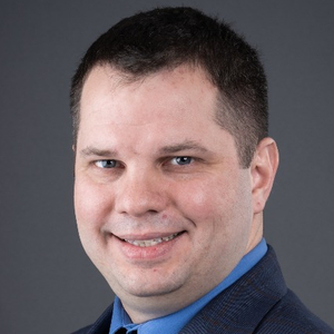 Peter J. Makowenskyj (MEng, Director of Sales Engineering at G-CON Manufacturing)