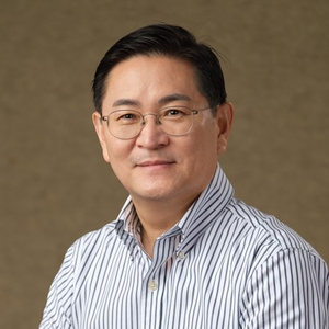 Sea Joung Park (Head of Sales at Datwyler)